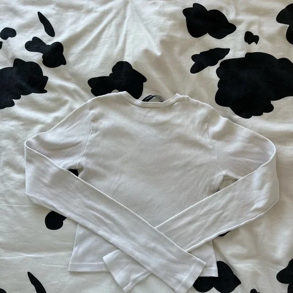 Brandy White Ribbed Long Sleeve - Picture 2 of 3